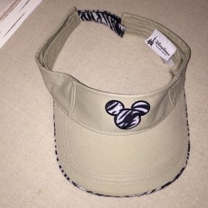 ❤️Final Sale - Disney Parks Animal Kingdom Visor❤️